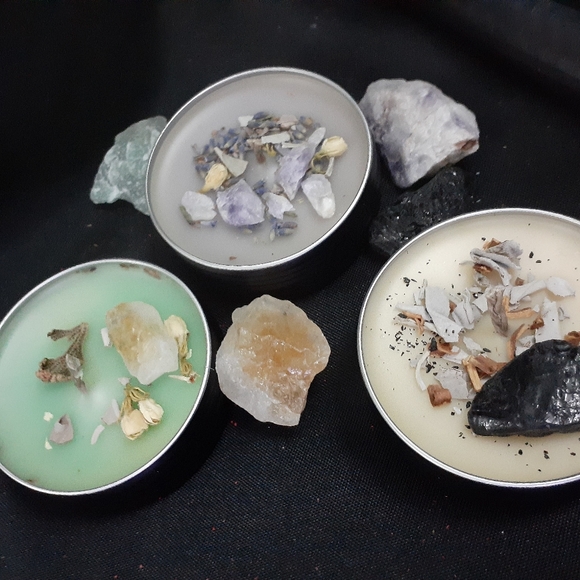 Beginner Witch Alter Kit - Picture 6 of 9